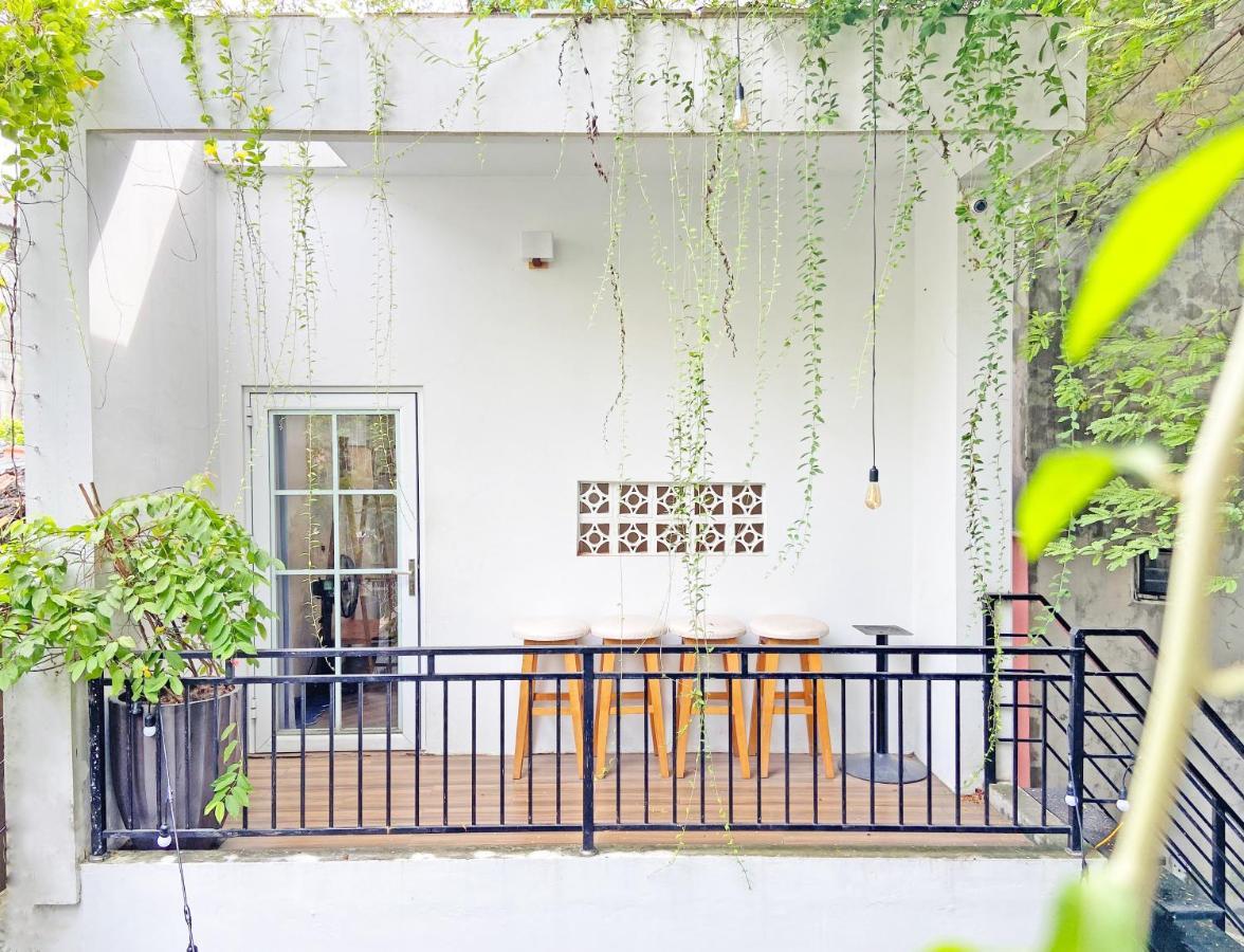 The Bay - Ha Long Homestay Buitenkant foto